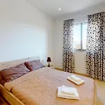 Spacious 2 Bedroom In * Σλιέμα