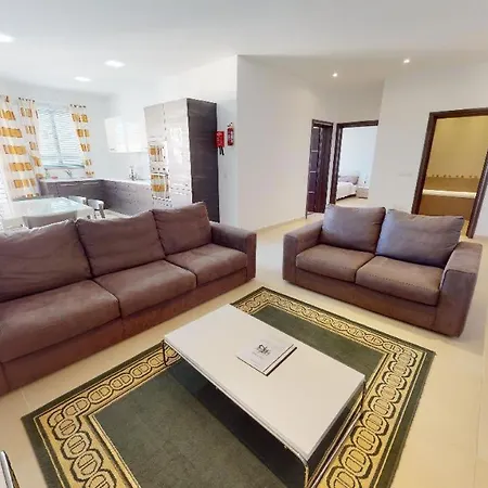 شقة Spacious 2 Bedroom In *