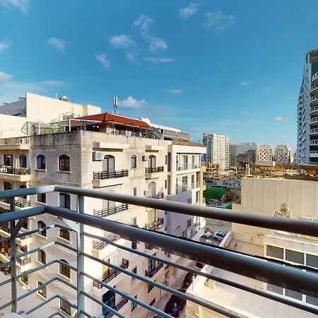 Spacious 2 Bedroom In