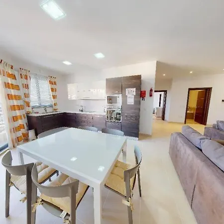 Apartamento Spacious 2 Bedroom In Sliema