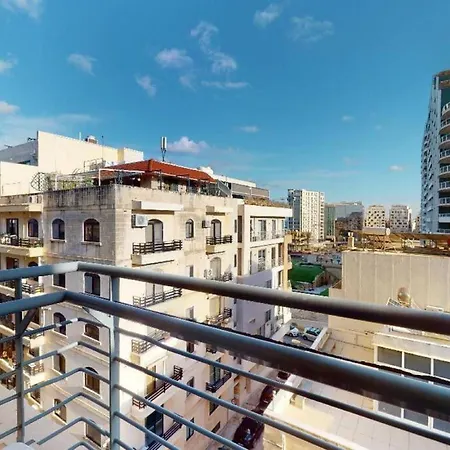 Spacious 2 Bedroom In Lejlighed